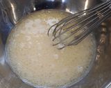 A picture of step 4 of Leek and Cheese Muffins.