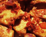 A picture of step 3 of Tofu with sauce.