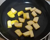 Foto langkah ke 1 dari resep Oseng Pokcoy Tahu.