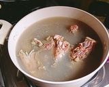 Foto langkah ke 2 dari resep Sop tulang sapi.