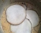 A picture of step 2 of Crispy Baingan pakory.