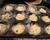 Foto del paso 2 de la receta: Muffins de banana (plátano, cambur) y gotas de chocolate