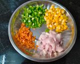 व्हाइट सॉस वेजिटेबल सैंडविच रेसिपी चरण 1 फोटो