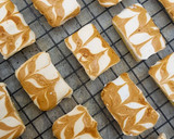 Foto langkah ke 5 dari resep Cheese Button Cookies.