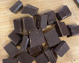 Foto del paso 1 de la receta: Cobertura de chocolate para tartas