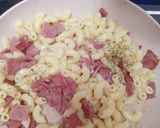Foto langkah ke 3 dari resep Oseng Macaroni Smoke Beef.