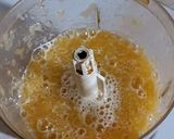 A picture of step 3 of Muskmelon Smoothie.