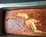 A picture of step 8 of Banana and berries loaf.