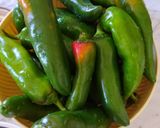 Foto del passaggio 1 della ricetta Crema di peperoncini piccanti