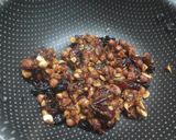 A picture of step 3 of Dry fruits heart.