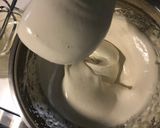Hình bước làm 2 của món Bánh meringue sữa chua#teamtrees 🌟🌳