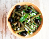 Foto del paso 4 de la receta: Ensalada de judías verdes y aceitunas negras