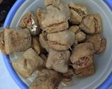Foto langkah ke 5 dari resep Tahu pong crispy isi bihun pedas.
