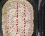 Foto langkah ke 3 dari resep Pizza rumahan enak.