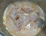 A picture of step 1 of Chicken Garlic.