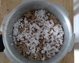 கருப்பு உளுந்து சாதம் ரெசிபி ஸ்டேப் 3 புகைப்படம்