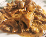 Foto del paso 10 de la receta: Cunill amb moixernons, (Conejo con Perretxicos)