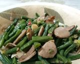 Foto langkah ke 5 dari resep Tumis kacang panjang bakso.