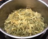 Une image de l'étape 6 de Gratin de tagliatelles à la trevisana et légumes multicolores.