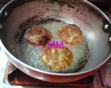 A picture of step 3 of Neem Flowers Vada.