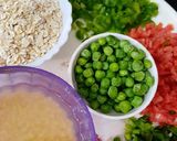 A picture of step 1 of Oats khichdi.