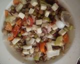 Foto del paso 3 de la receta: Ensalada de legumbres, pollo y vegetales