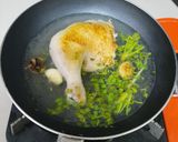 รูปขั้นตอนการทำที่ 1 ของ ข้าวไก่อบเต้าเจี้ยว