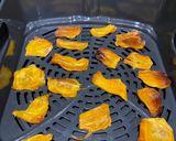 A picture of step 2 of Muenola Bars.