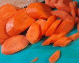 A picture of step 1 of Cabbage, Smoked Sausage, and Carrot.