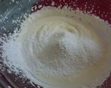 Foto del paso 4 de la receta Milhojas de hojaldre con crema de fresa y nata