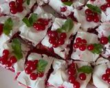 Habos Ribizlis Sütemény recept fázis 7 fotója