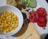চিস ও মেয়োনিজ দিয়ে ভেজ সান্ডউইচ (veg sandwich recipe in Bengali) রেসিপির ধাপ 2 ছবি