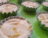 Foto langkah ke 5 dari resep Muffin keju almond.