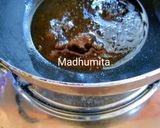 A picture of step 2 of Murmura Chikki.