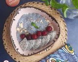 A picture of step 7 of Chia muesli breakfast bowl.