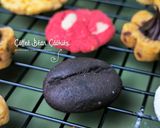 Foto langkah ke 12 dari resep 1 Adonan Kue Kering Untuk Aneka Variasi | Cookies Sat Set.