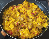 Foto del paso 4 de la receta: Arroz con costillas de cerdo y coliflor