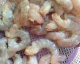 Hình bước làm 1 của món Tôm tẩm bột cốt dừa