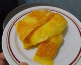 Foto langkah ke 7 dari resep Omelete Telur Bawang Putih Tabur Oregano.