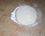 A picture of step 6 of Creamy mince Naan with mayo chilli garlic dip.