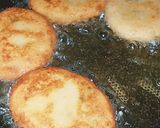 A picture of step 8 of Chicken tikka mint croqets.