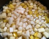 Foto langkah ke 2 dari resep Es Setrop - Es Buah Simple Syrup.