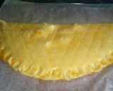 Une image de l'étape 3 de Galette des rois pralinée façon Chausson ou Demi-lune.
