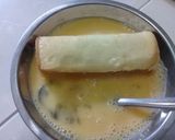Foto langkah ke 6 dari resep Roti Gulung Goreng Isi Pisang Coklat Keju.