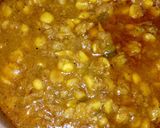 A picture of step 5 of Chanay ki Daal Qeema.