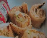 A picture of step 7 of One bite roll paratha.