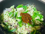 તવા પુલાવ (Tava Pulao Recipe In Gujarati)