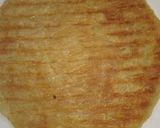 A picture of step 3 of Grilled paratha roll.