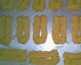 Foto langkah ke 2 dari resep Kue kering susu.