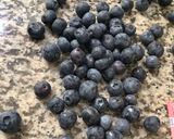 Une image de l'étape 1 de Muffins myrtilles 🫐🫐à ma façon 🫐🍒🍓🍇🍉🍋🍎.